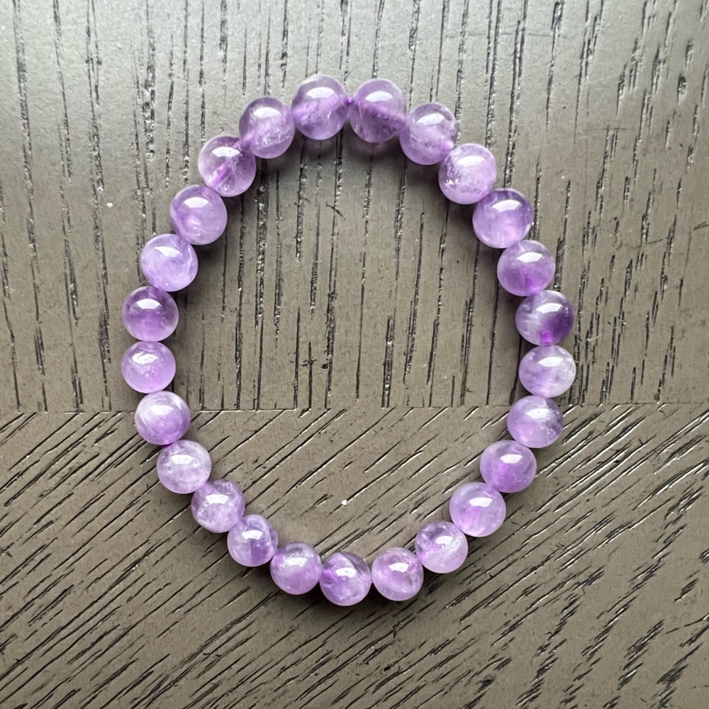 Amethyst bracelet 8mm SIZE 6.5’